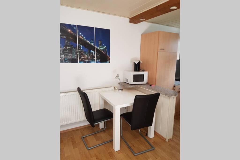 Schoene Wohnung In Karben - Rendel, Mit Freisitz エクステリア 写真